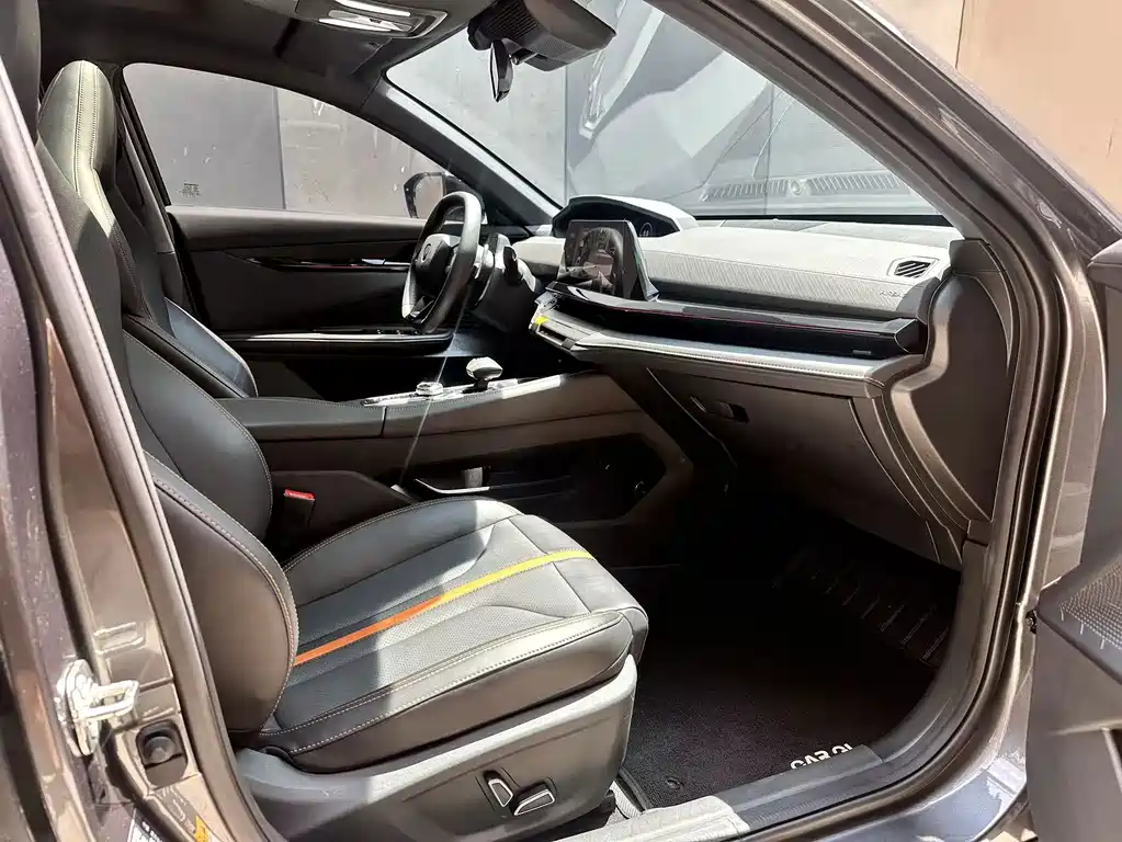 Changan UNI-V — миниатюра 8