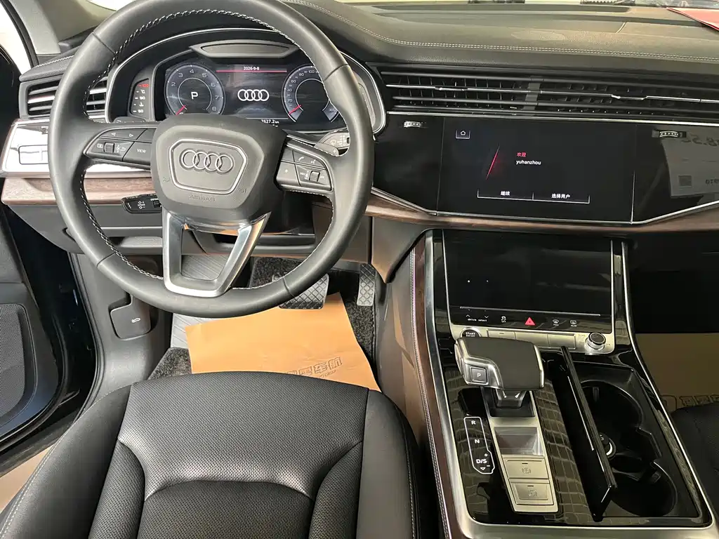 Audi Q7 — миниатюра 11