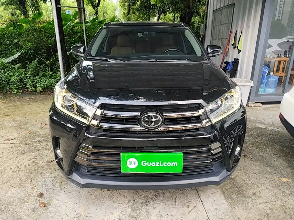 Toyota Highlander — миниатюра 3