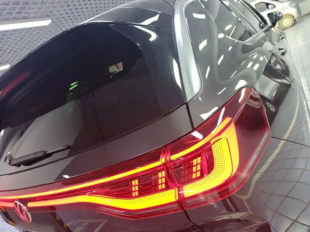 Volkswagen Viloran 2023 380TSI Luxury Pro 6 мест
