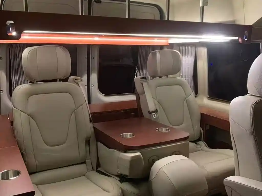Ford Transit Custom — миниатюра 5