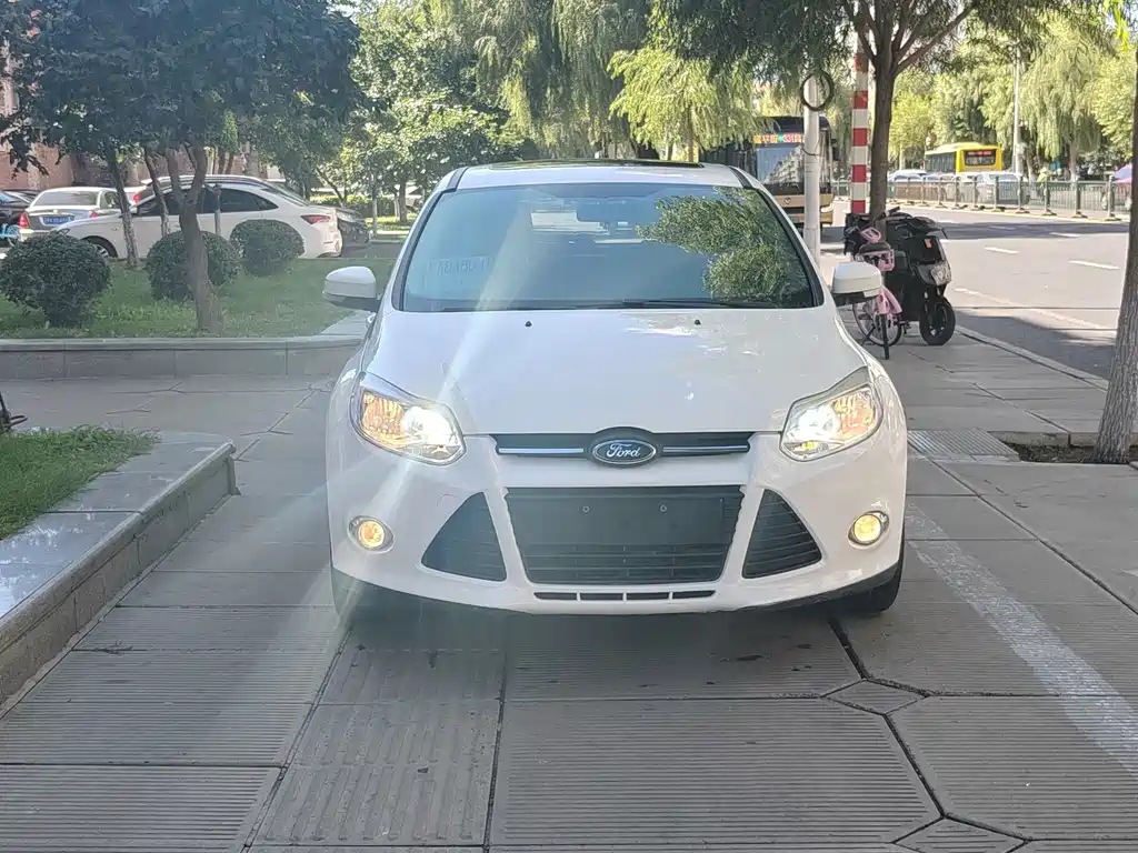 Ford Focus — миниатюра 2