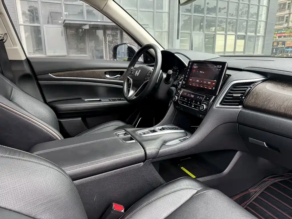 Honda Avancier — миниатюра 8