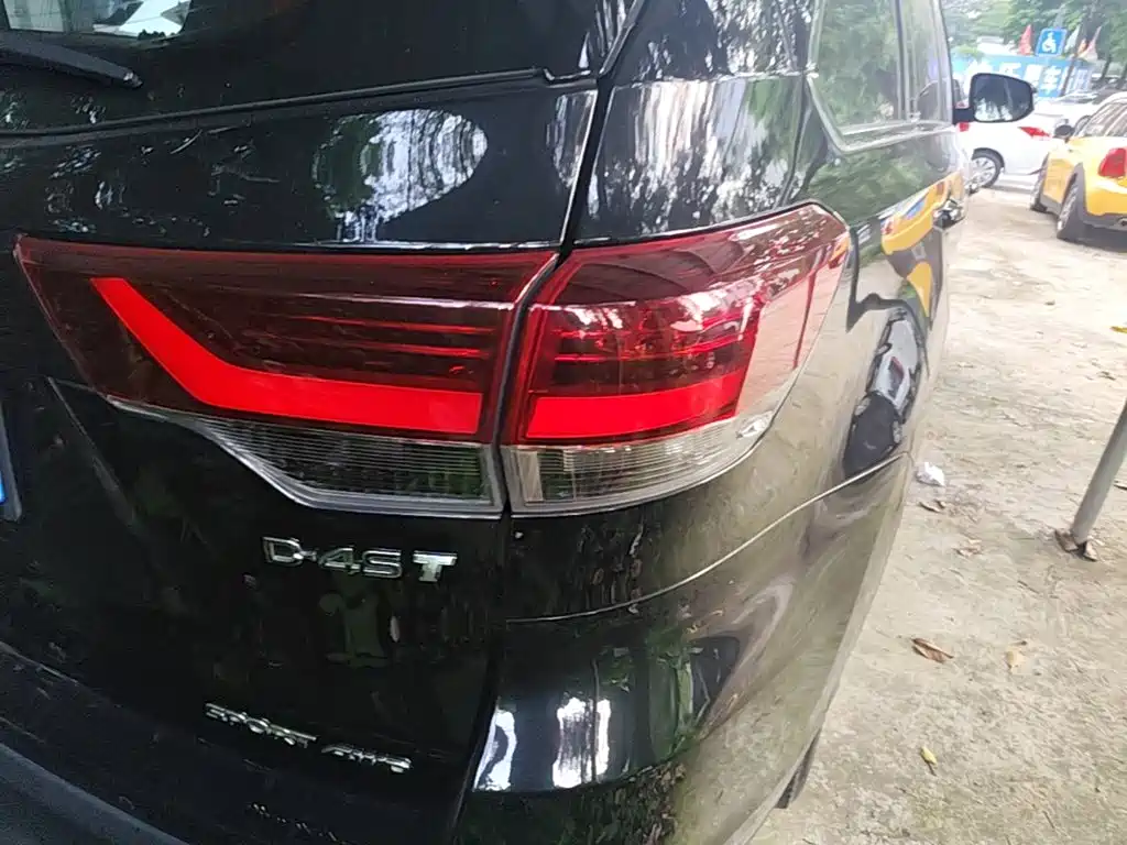 Toyota Highlander — миниатюра 8
