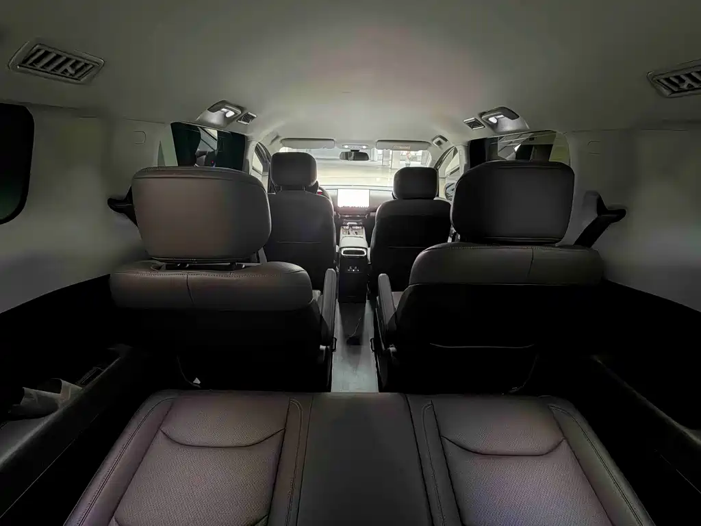 Wuling Xingguang 730 — миниатюра 11