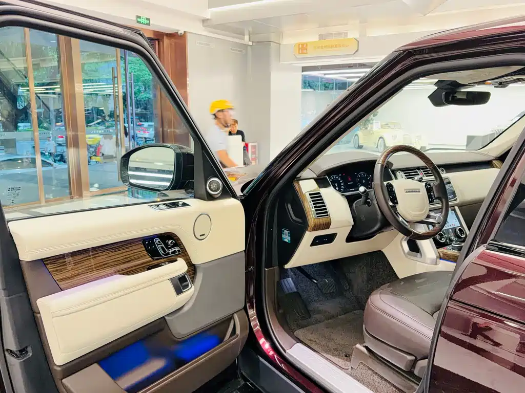 Land Rover Range Rover 2019 3.0 SCV6