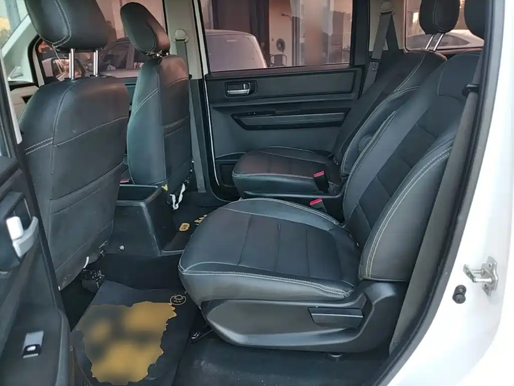 Wuling Hongguang PLUS — миниатюра 17