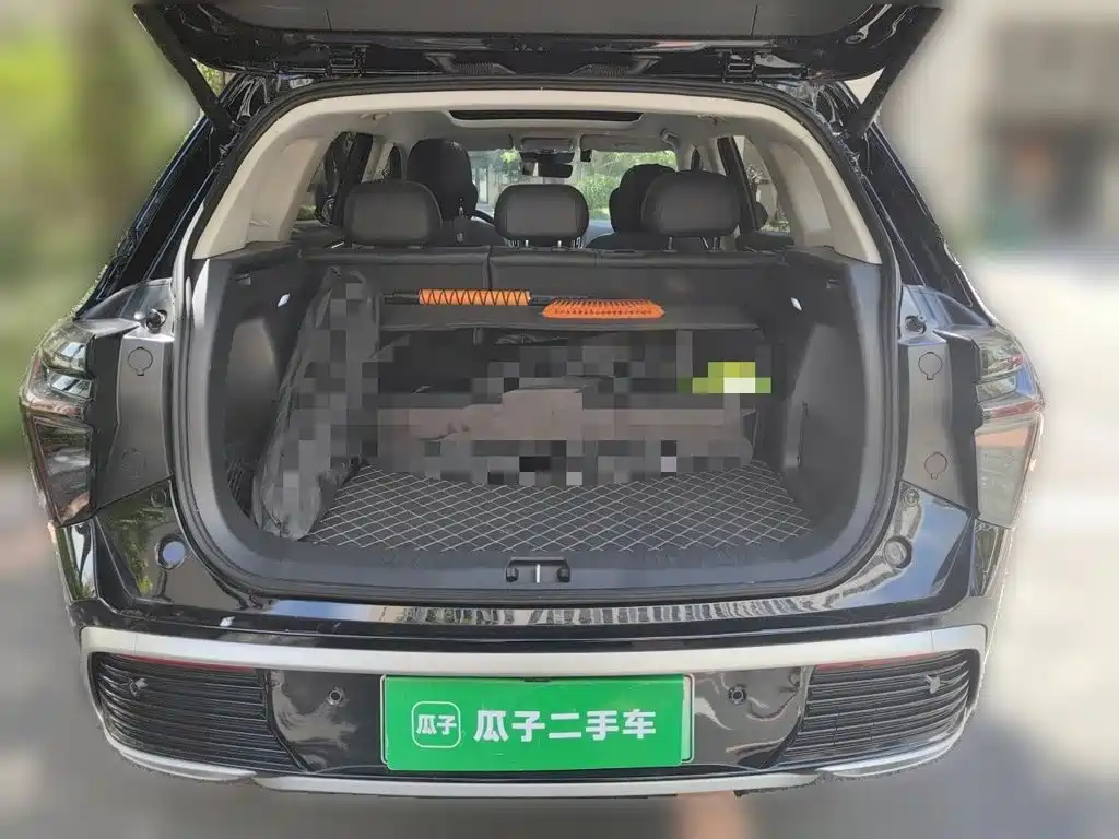 Hongqi Hongqi HS3 PHEV — миниатюра 15