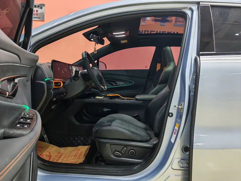Changan UNI-T — миниатюра 11