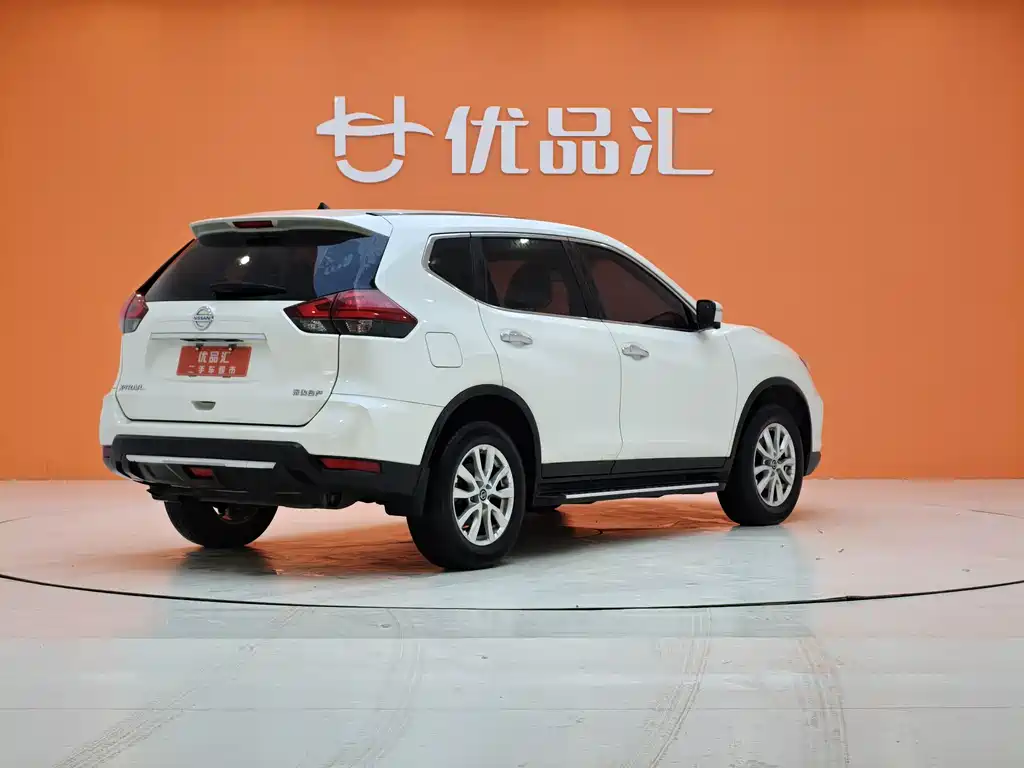 NISSAN QIJUN