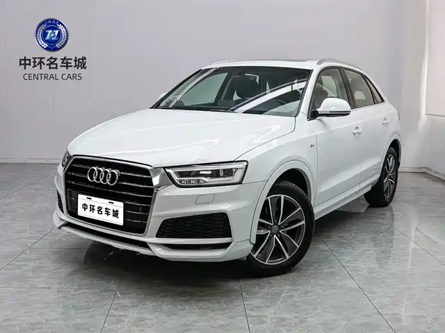AUDI Q3 2018