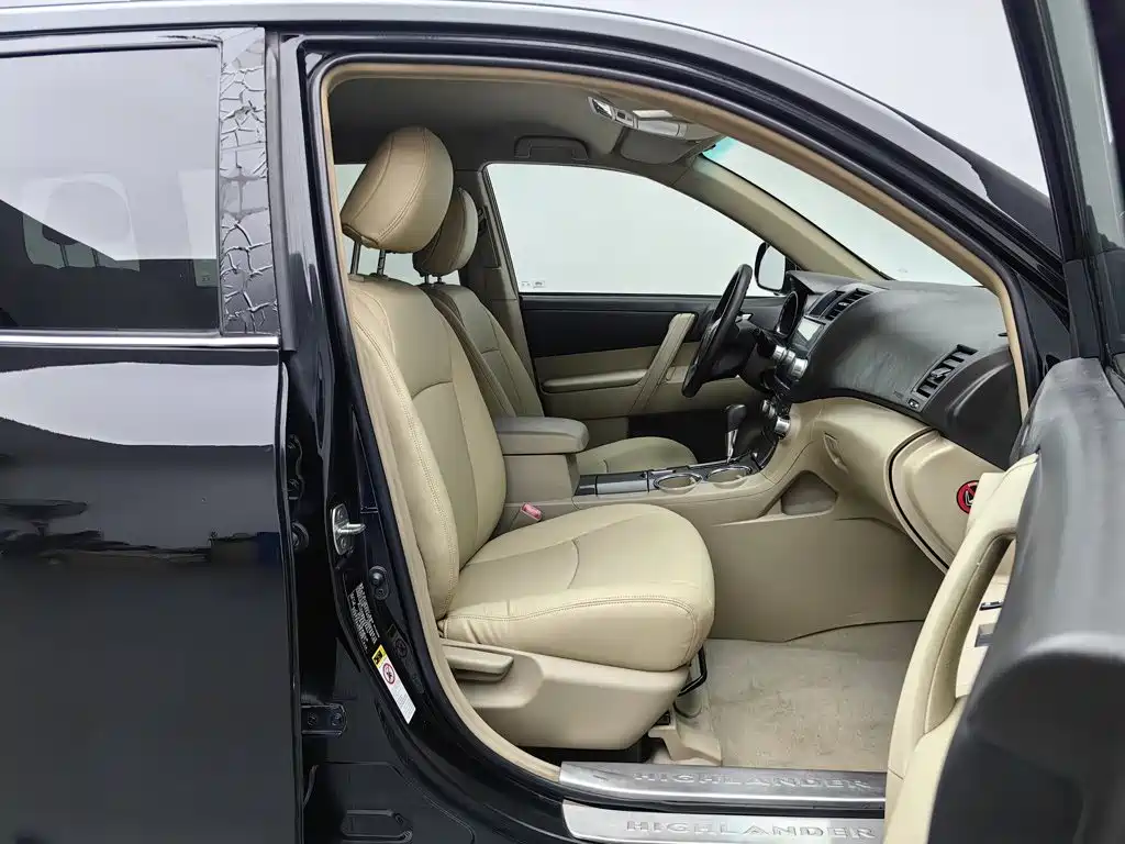 Toyota Highlander — миниатюра 23