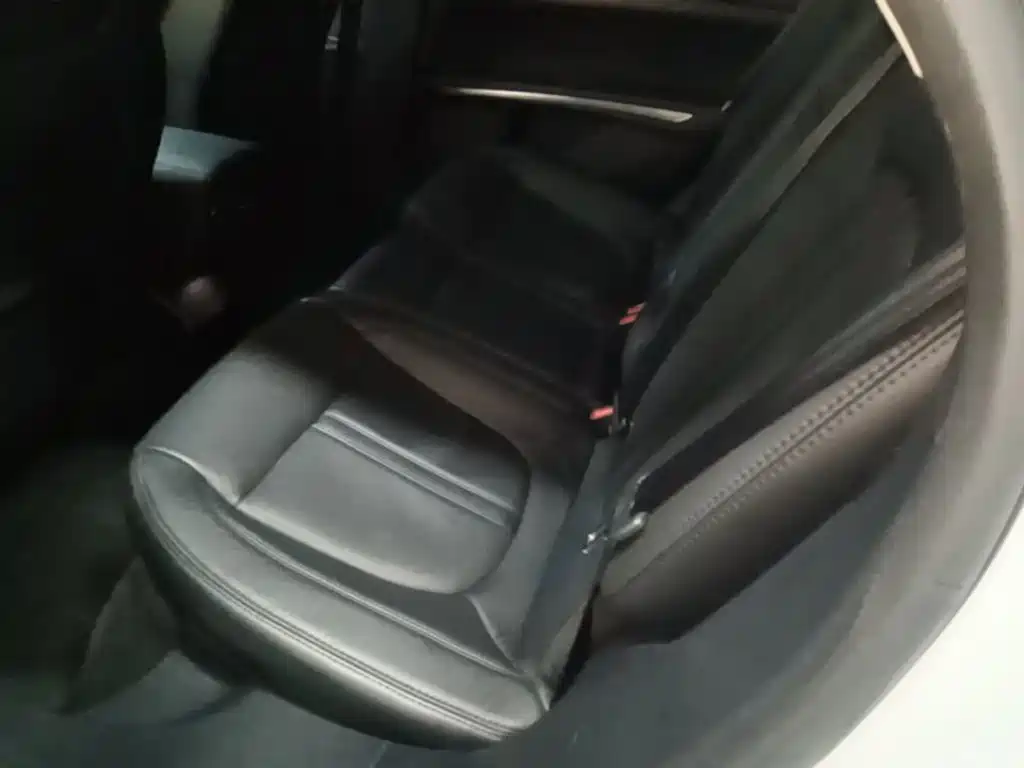 Lincoln MKZ — миниатюра 17