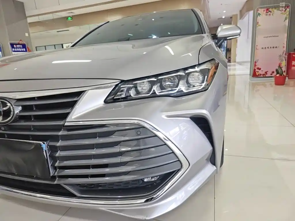 Toyota Avalon — миниатюра 24
