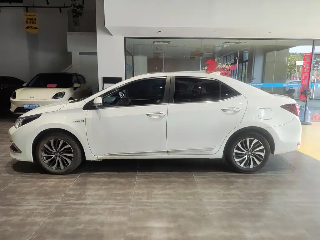 Toyota Corolla — миниатюра 3
