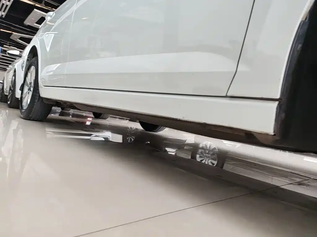 Volkswagen Polo — миниатюра 21