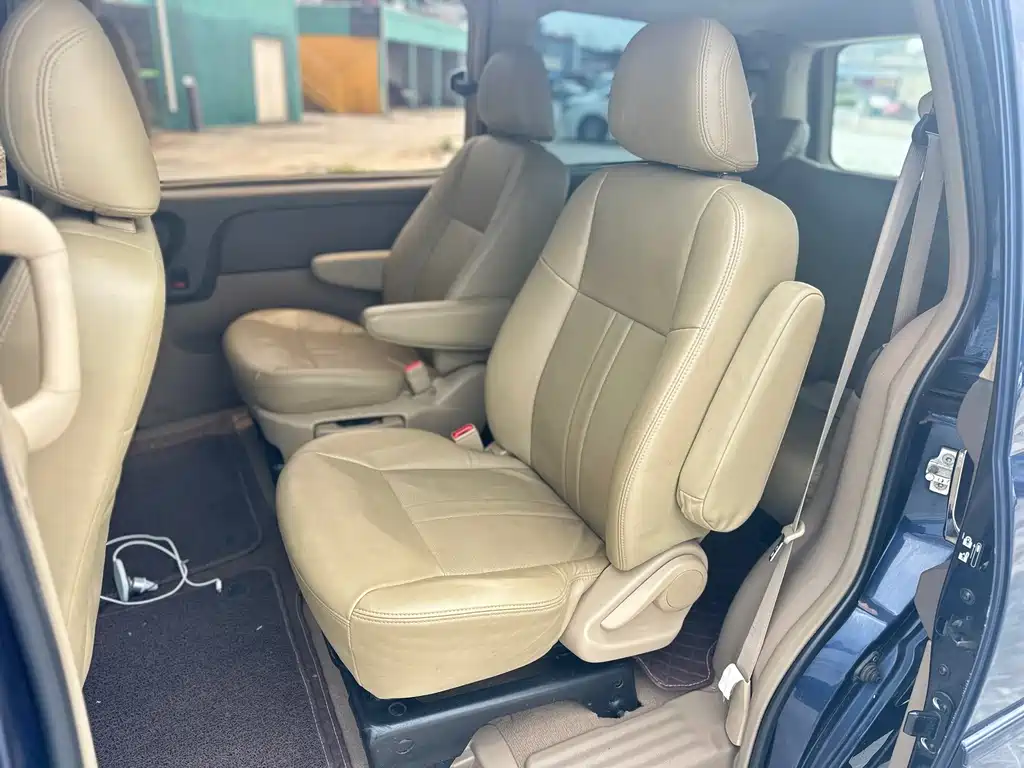 Buick GL8 — миниатюра 4