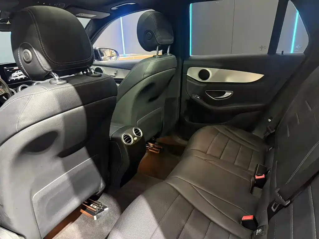 Mercedes-Benz GLC — миниатюра 11