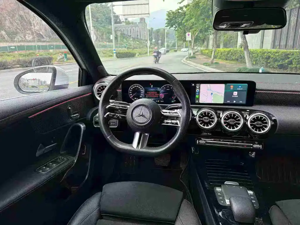 MERCEDES-BENZ A CLASS