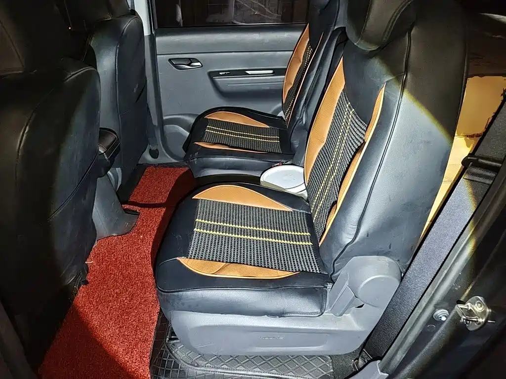 Wuling Hongguang EV — миниатюра 13