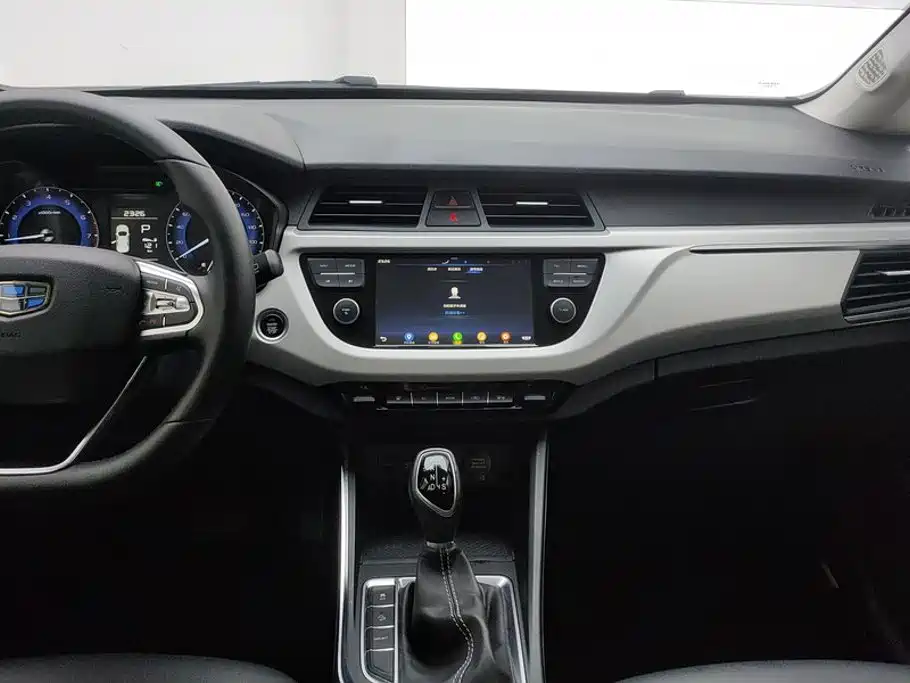 Geely Vision X3 — миниатюра 13