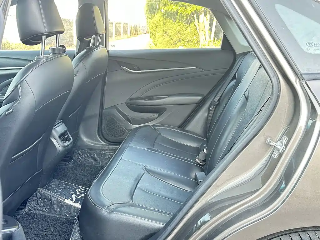 Buick Excelle — миниатюра 4
