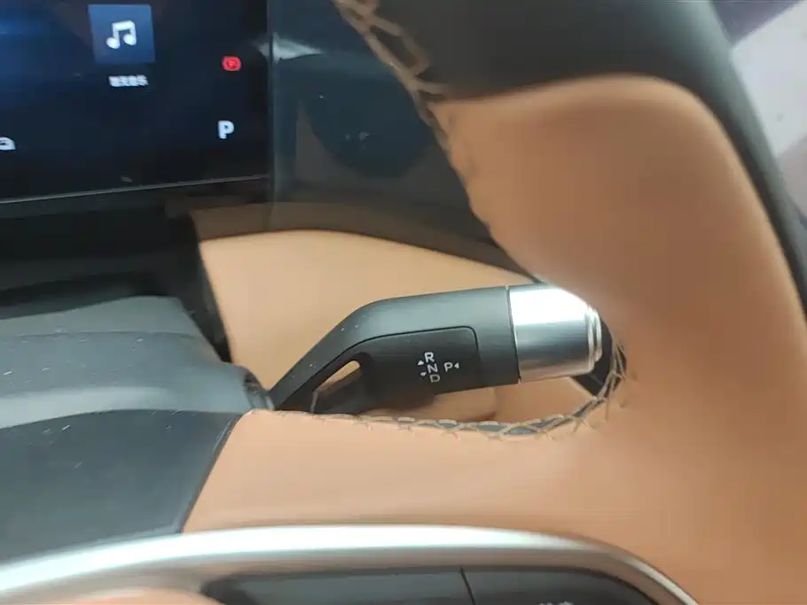 GEELY GALAXY GALAXY L7