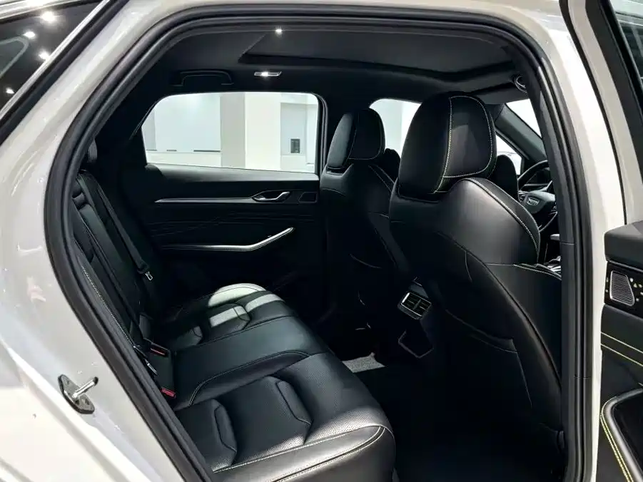 Geely Xingrui — миниатюра 6