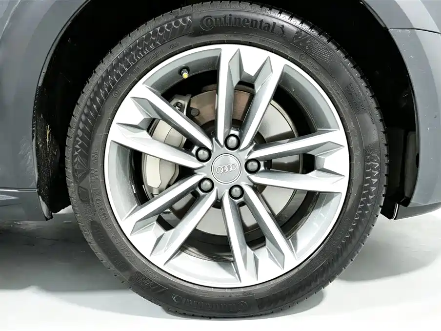 Audi A4 (Import) — миниатюра 22