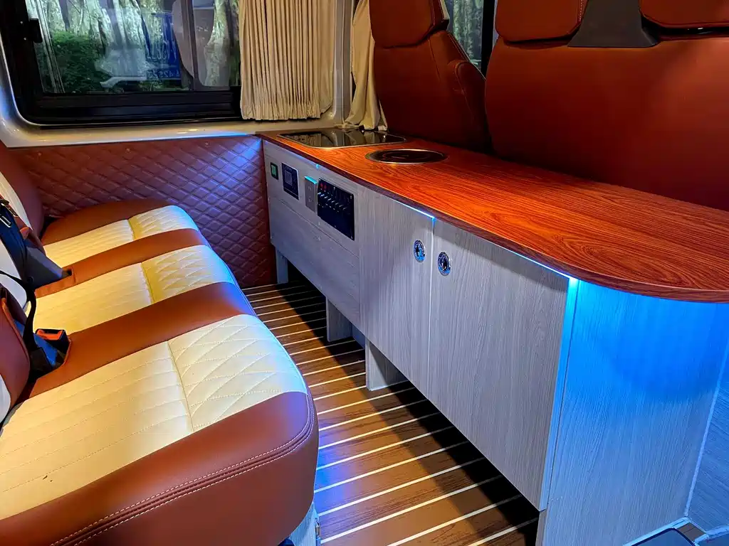 FORD THE NEW GENERATION OF QUANSHUN