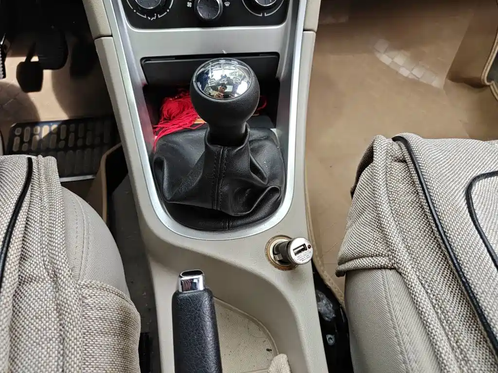 Peugeot 307 — миниатюра 10