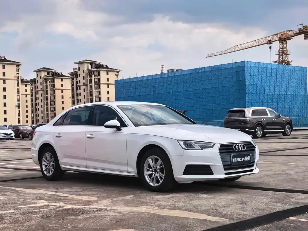 Audi A4L — миниатюра 8