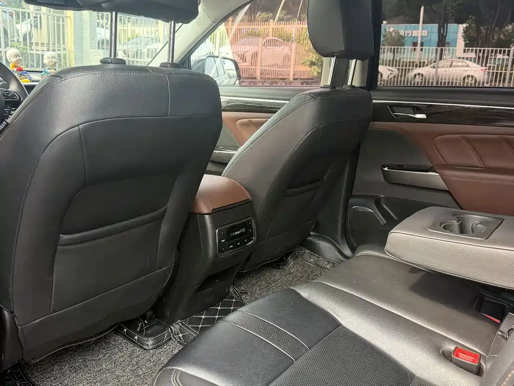 GAC Motor Trumpchi GS8 — миниатюра 17
