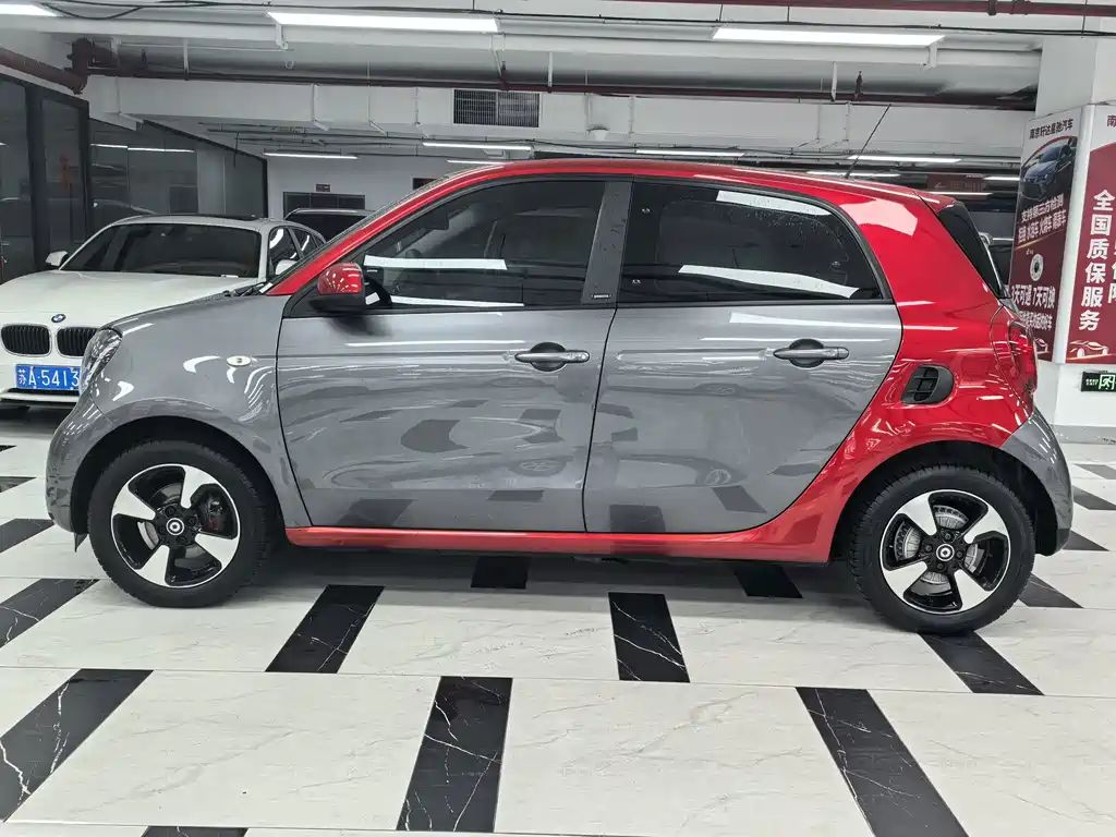 smart Smart Forfour — миниатюра 3