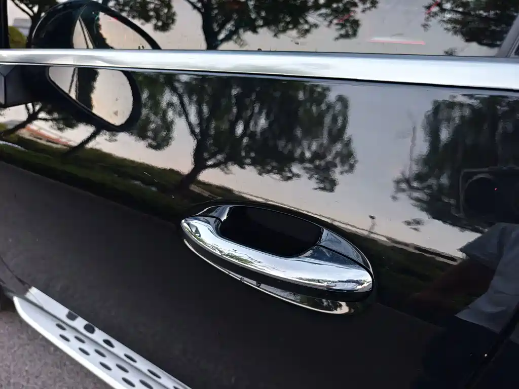 Mercedes-Benz GLC — миниатюра 4