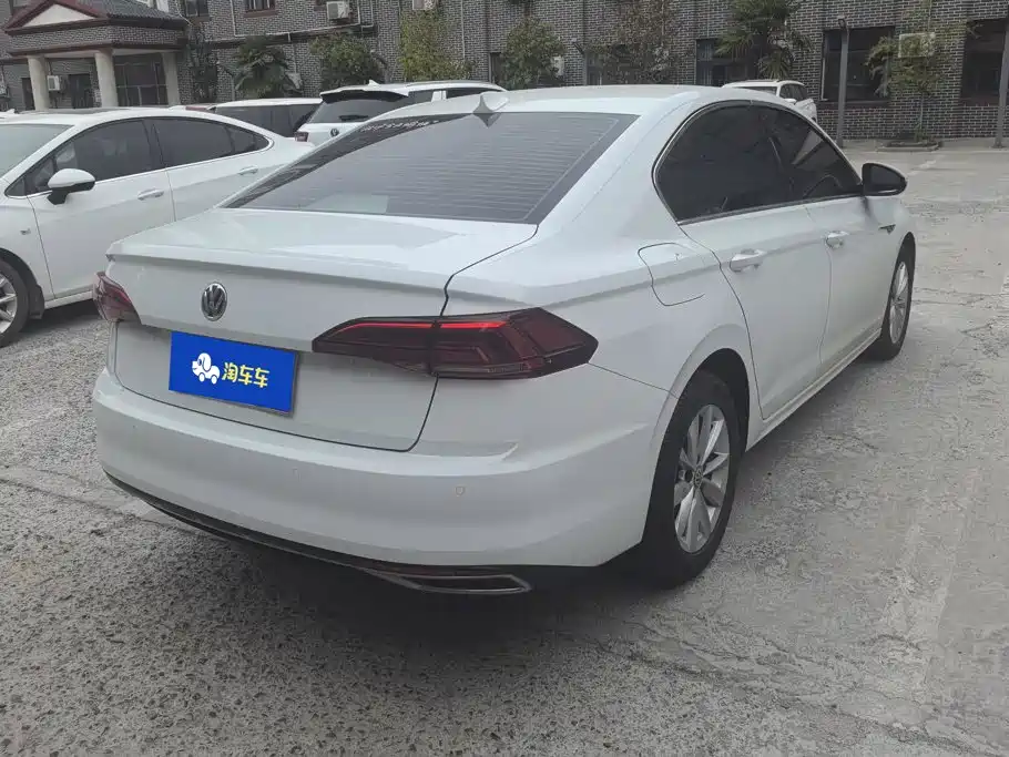 Volkswagen Bora — миниатюра 3