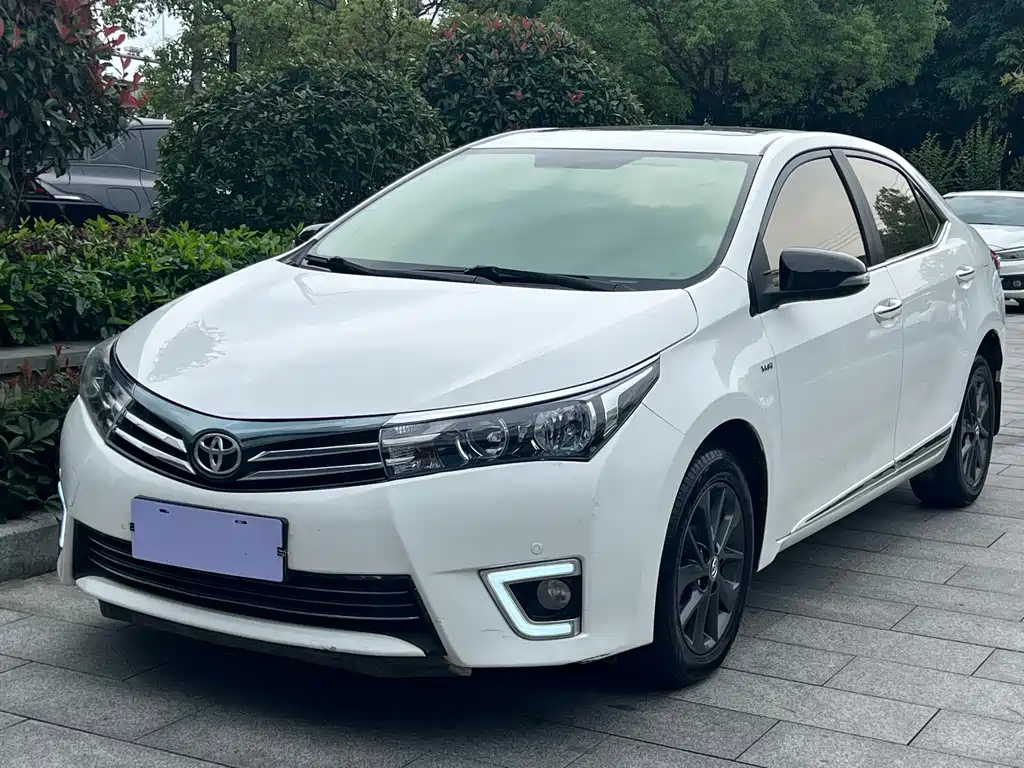 Купить Toyota Corolla