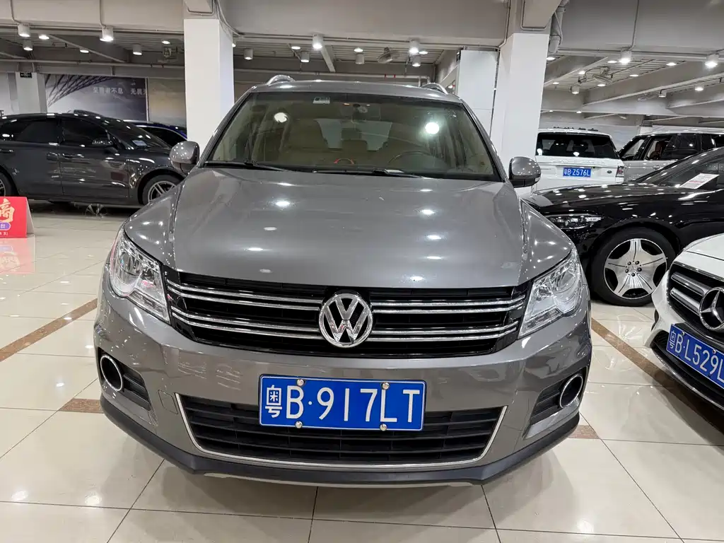 Volkswagen Tiguan — миниатюра 2