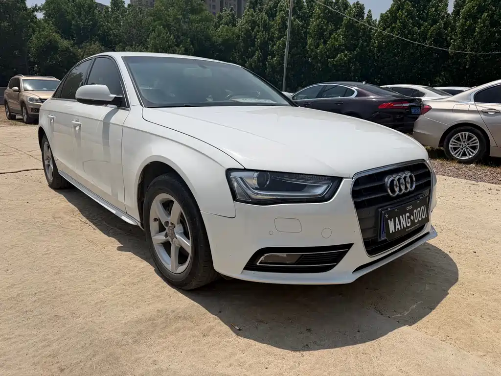 Audi A4L 2013