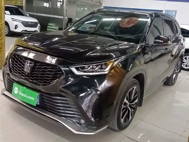 TOYOTA CROWN LUFANG 2023