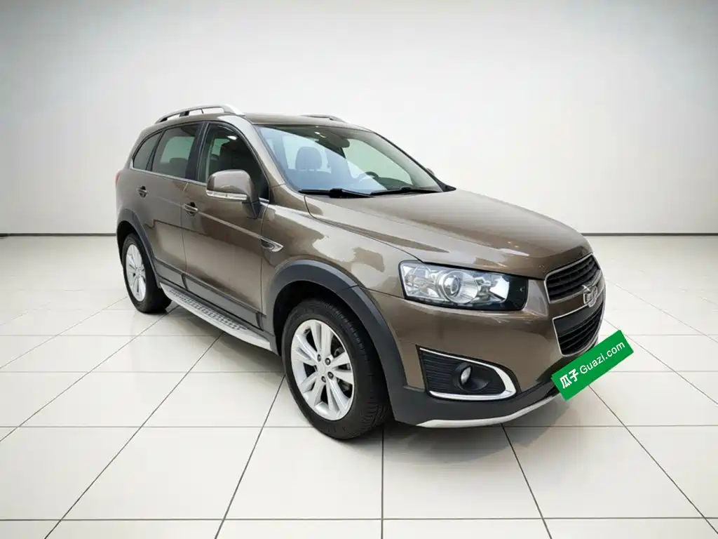 Chevrolet Captiva — миниатюра 3