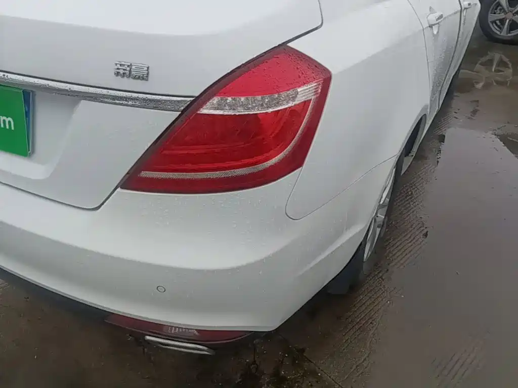 Geely Emgrand 2016 1.5L MT Luxury