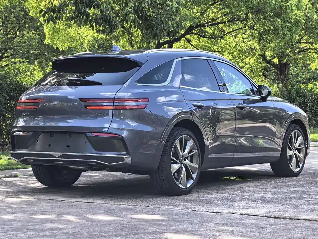Genesis GV70 — миниатюра 5