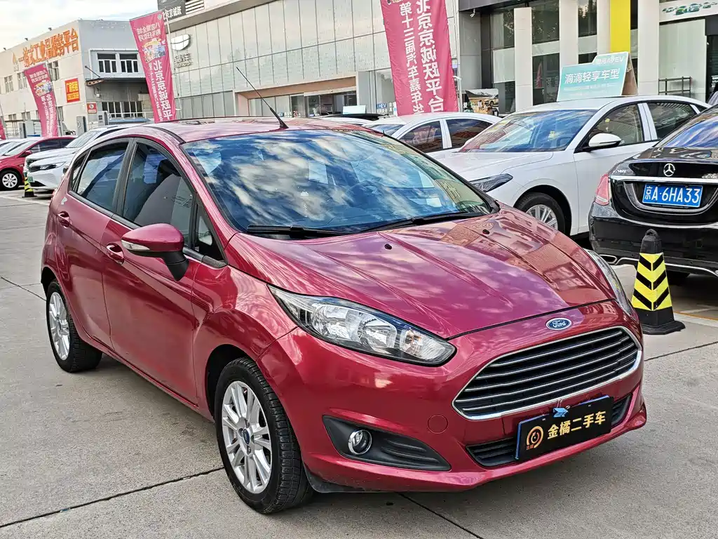 Ford Fiesta — миниатюра 4