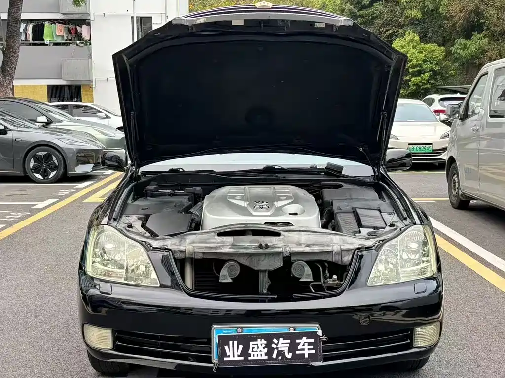 Toyota Crown 2006 2.5L Royal