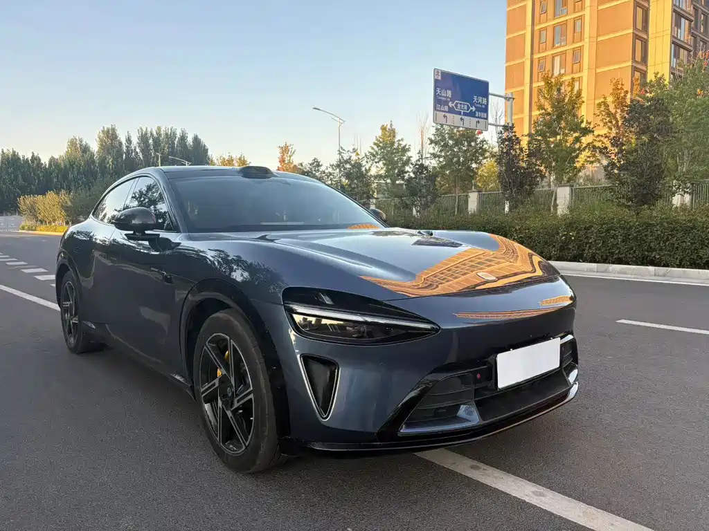 Xiaomi YU7 — миниатюра 3