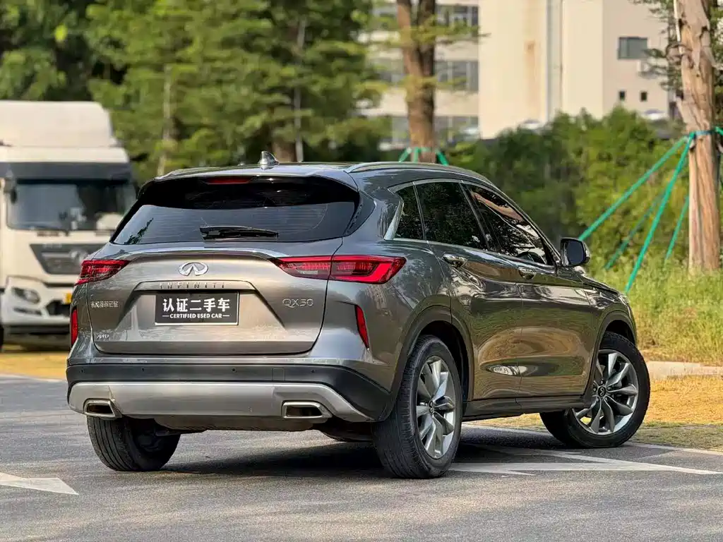 Infiniti QX50 — миниатюра 5