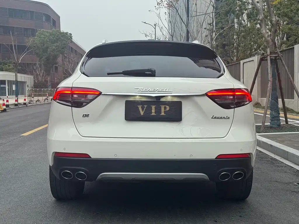 MASERATI LEVANTE