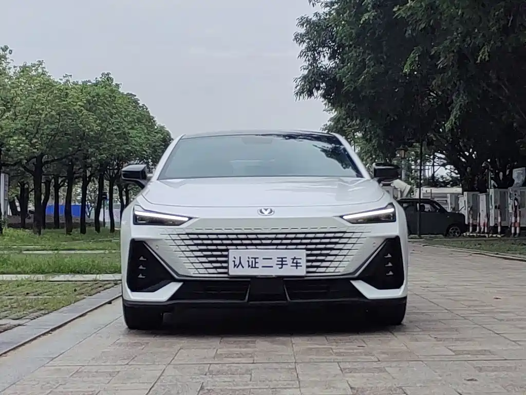 Changan UNI-V — миниатюра 2