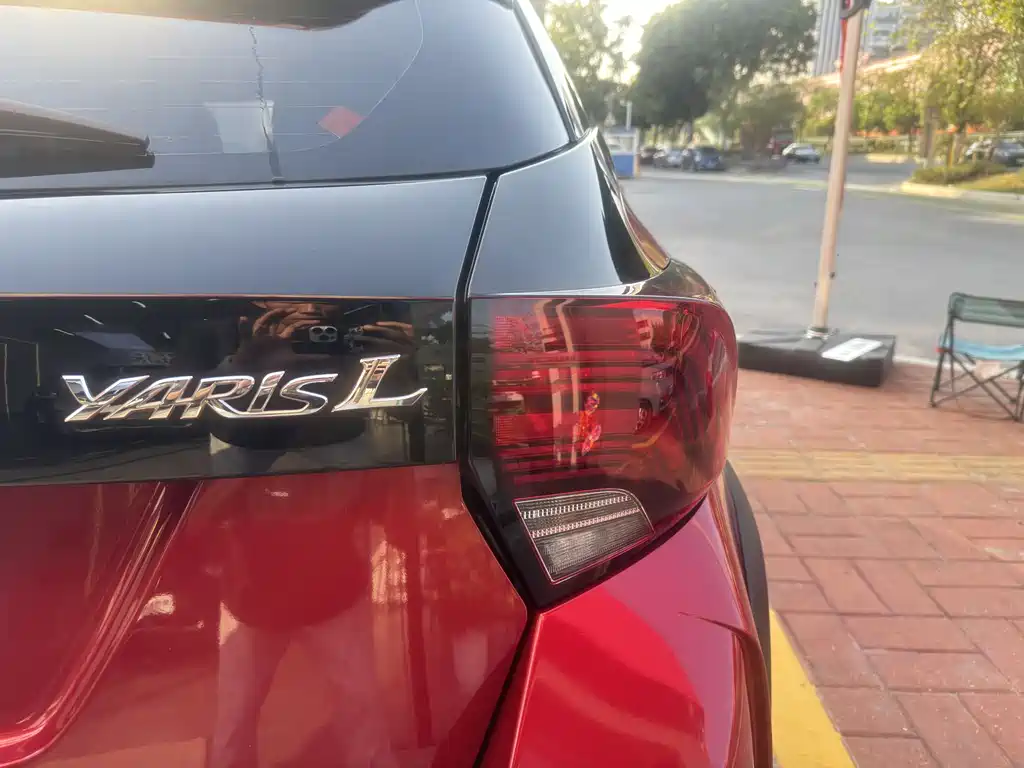 TOYOTA YARIS L ZHIXUAN